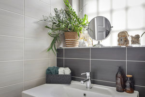 Photo 32- click for photo gallery